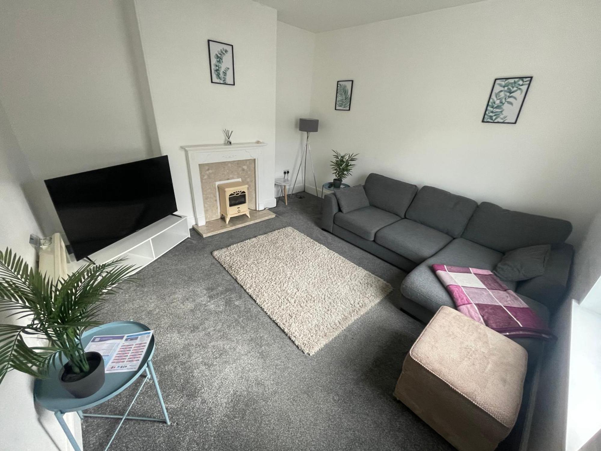 2 Bed Apartment Complete With Bedding And Towels Wellington (Shropshire) Exterior foto