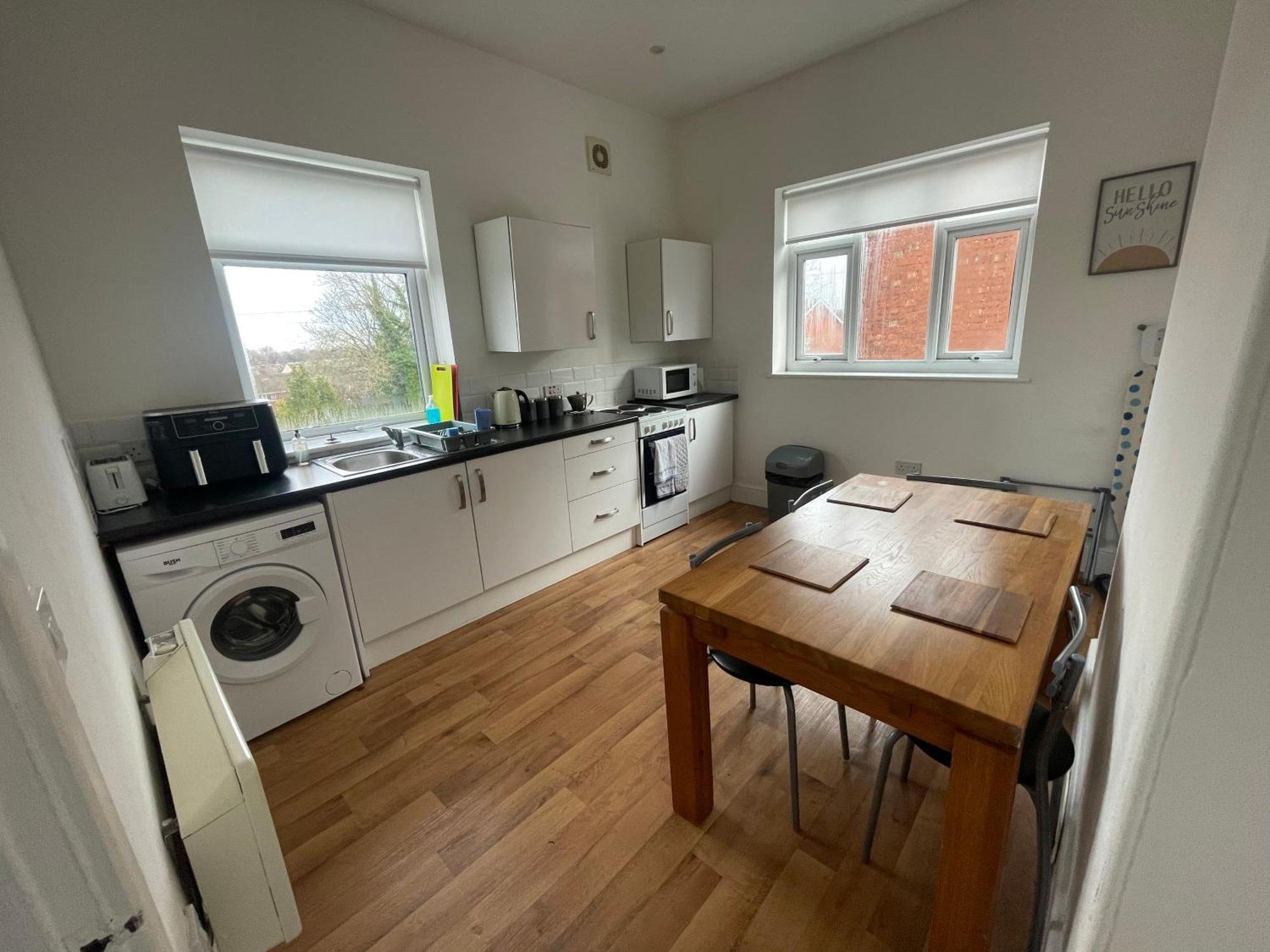 2 Bed Apartment Complete With Bedding And Towels Wellington (Shropshire) Exterior foto